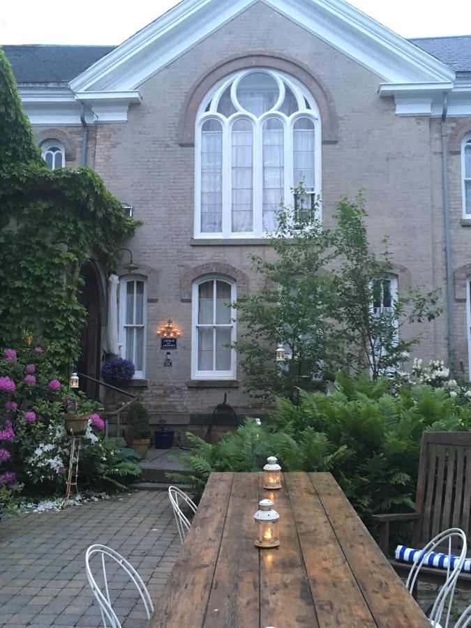 Church Des Artistes Kingston Exterior foto